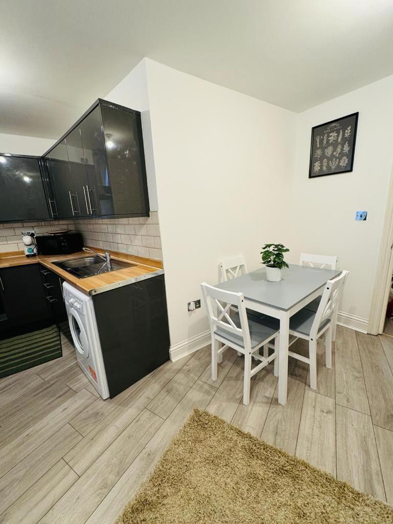 Willesden J Guest Home 4 Londres Exterior foto